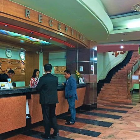 Hotel Victory - Best In City Center Дака Екстериор снимка