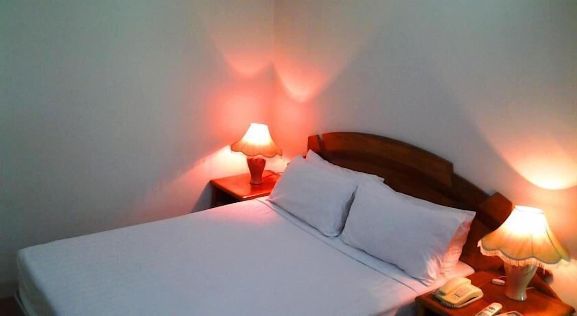 Hotel Victory - Best In City Center Дака Екстериор снимка