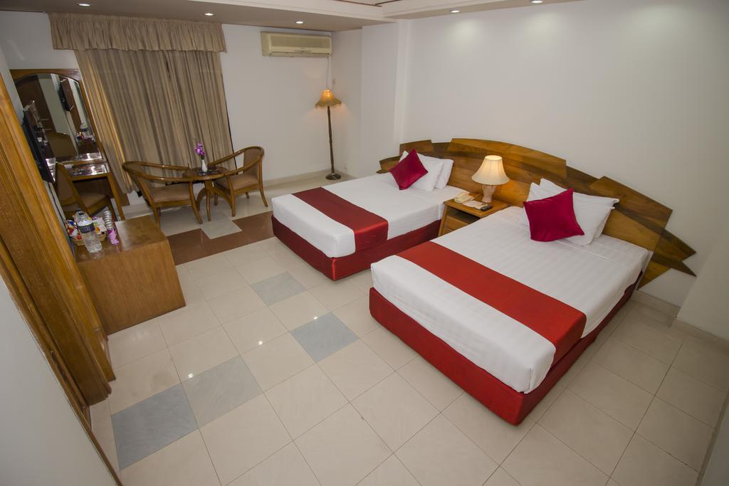 Hotel Victory - Best In City Center Дака Екстериор снимка