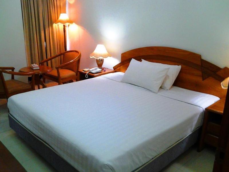 Hotel Victory - Best In City Center Дака Екстериор снимка