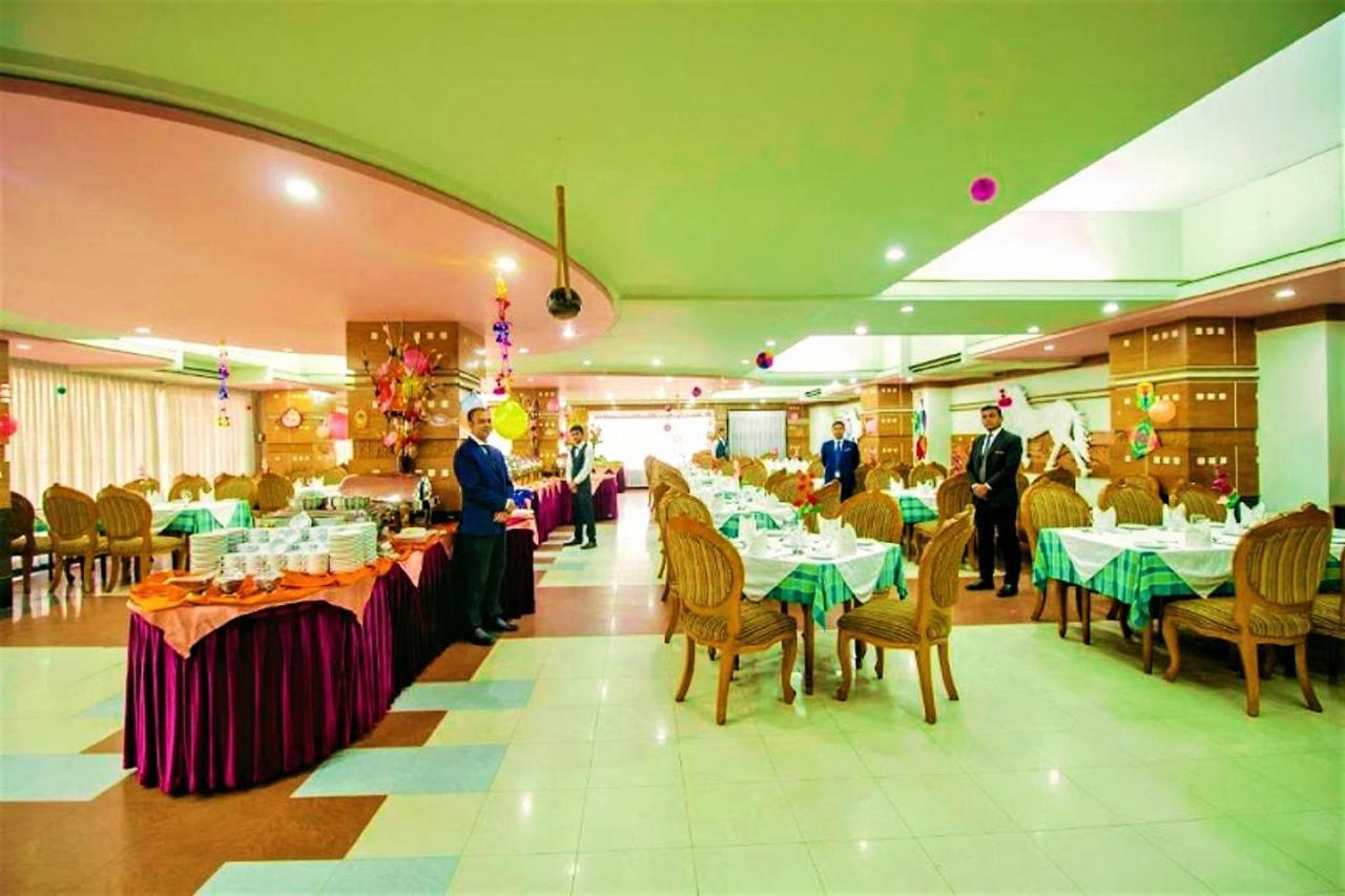 Hotel Victory - Best In City Center Дака Екстериор снимка